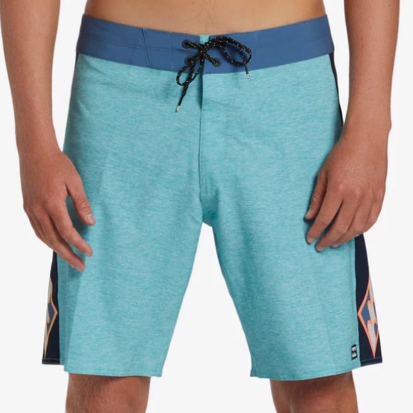 Billabong 32 Boardshorts D Bah Airlite Performance Board Shorts in Blue Haze NWT